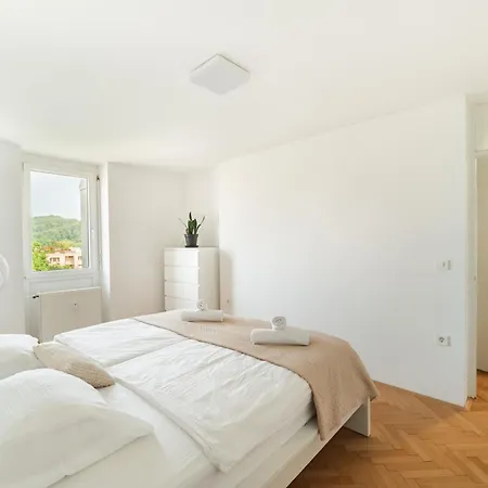 Apartment Peaceful