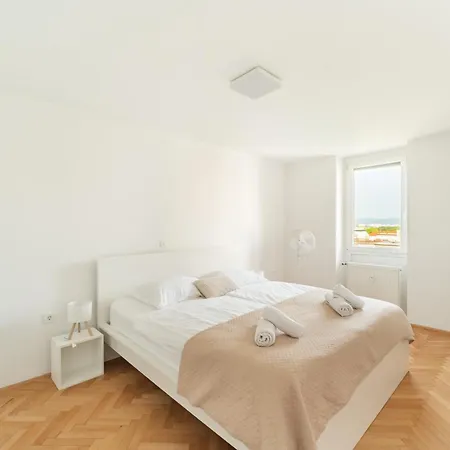 Peaceful Любляна